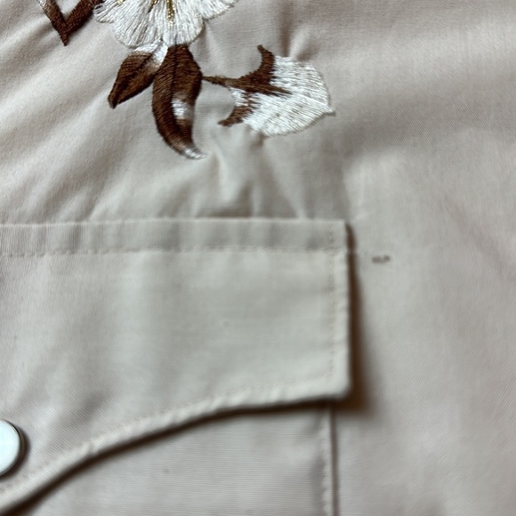 Vintage Chute#1 embroidered western rodeo button down with snap buttons - Picture 11 of 12